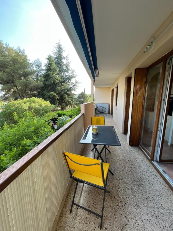 T2 Avec Terrasse & Parking A 5 Min Du Centre, 10 Min Des Plages Hyères Zewnętrze zdjęcie